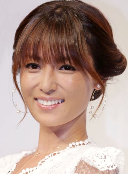 深田恭子今|“沈黙”続く深田恭子は事実上の「活動休止」か…SNS更新なし